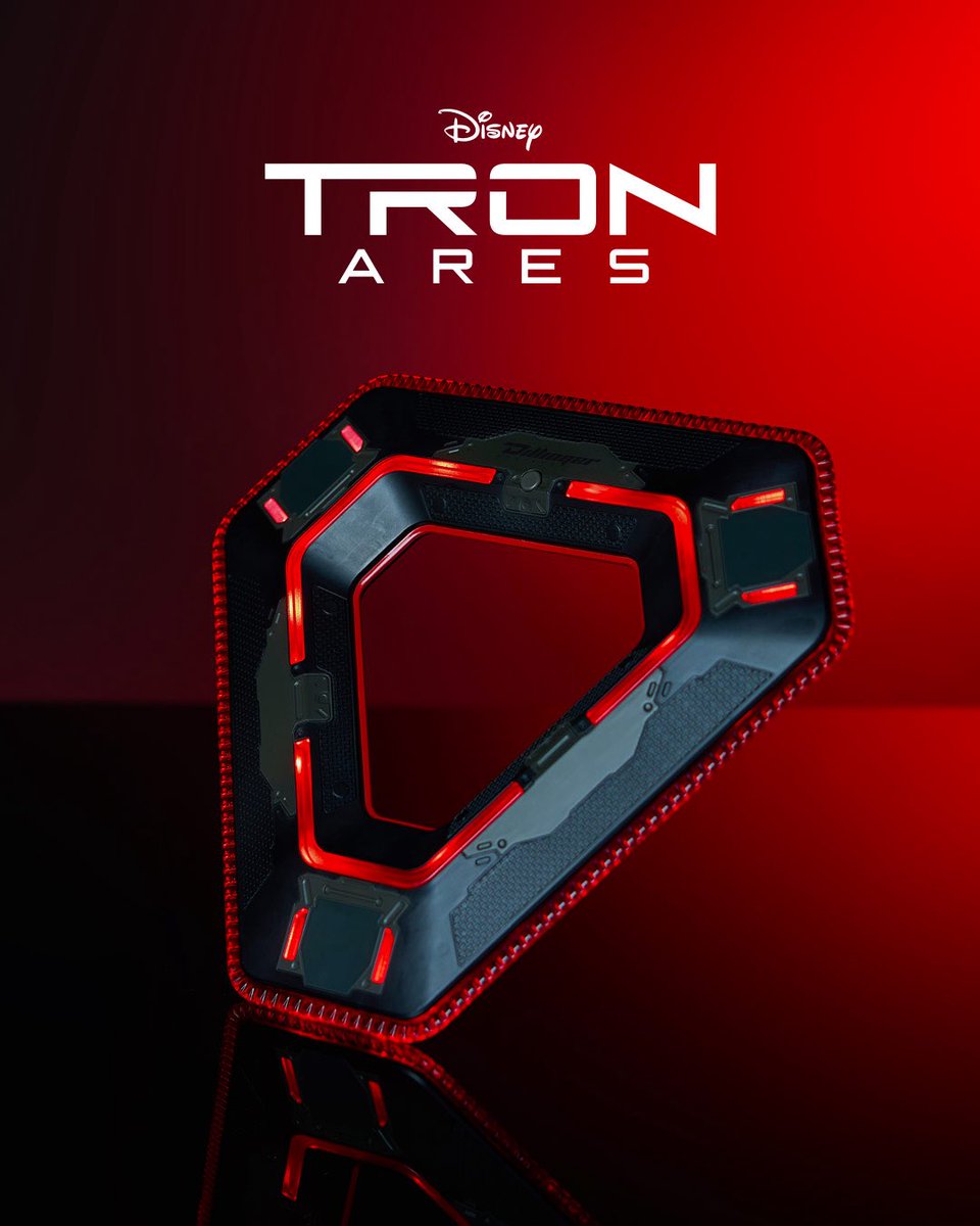 Digitized User tweet media