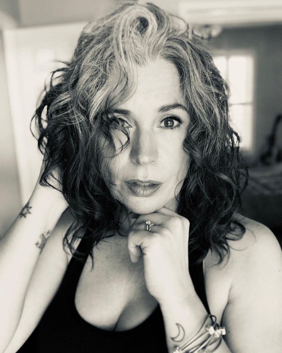 Jennifer Smith tweet media