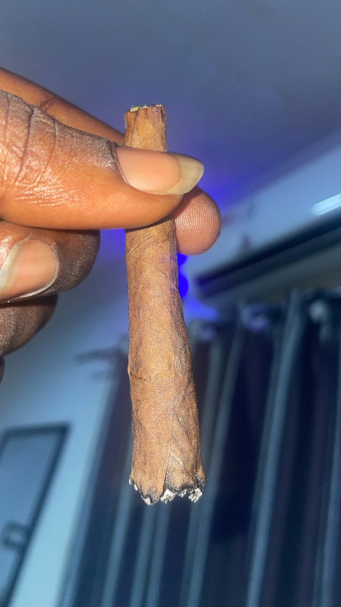 Smoke 💨🍀🍃with Menduza🚚🍁 tweet media