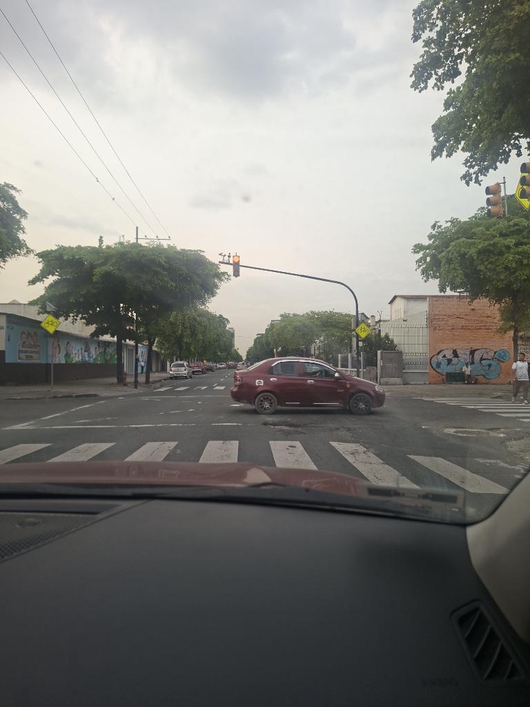 Exagom's tweet photo. señor cráter en cap najera y esmeraldas . @alcaldiagye https://t.co/9VVHuFDLUC