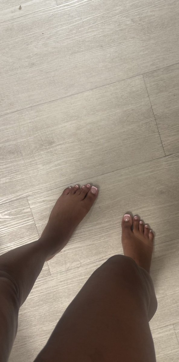 scorpioSoles tweet media