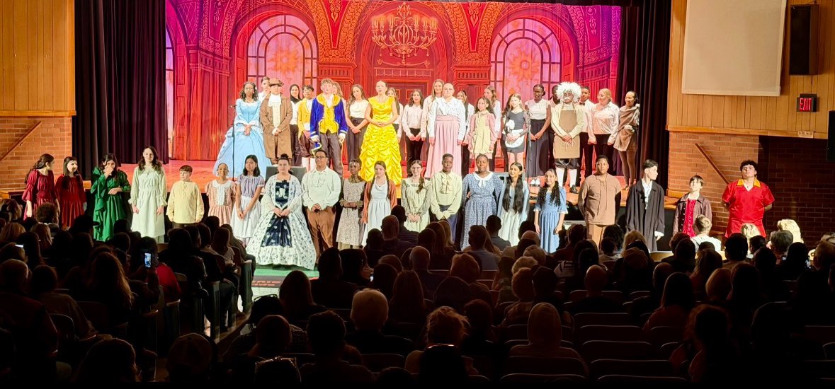 Ms. Christie tweet media