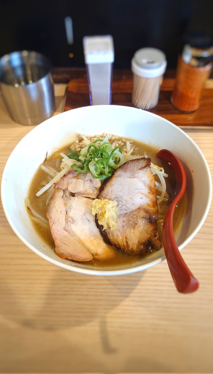 あや(超低浮上…反抗期は気まぐれに) tweet media