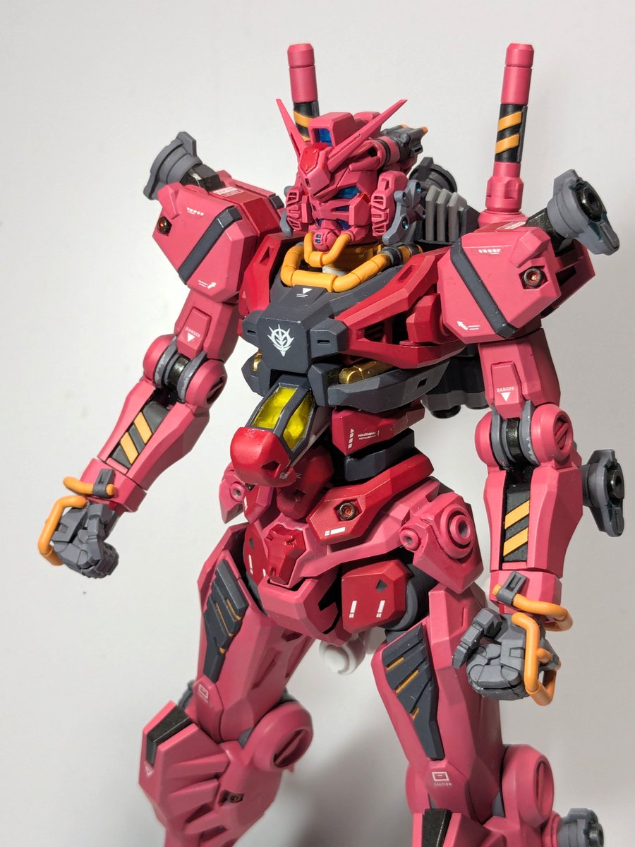 マユ・クロフト tweet media