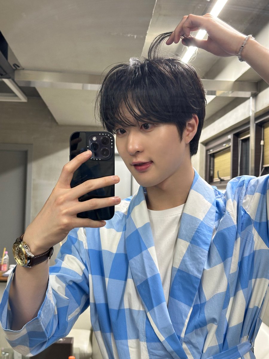 우피 tweet media