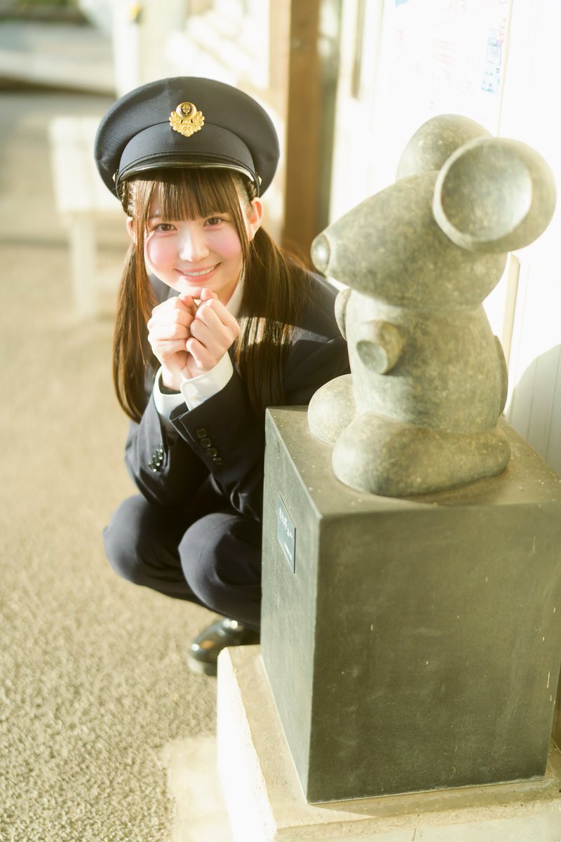 大石恋々菜🚃 tweet media