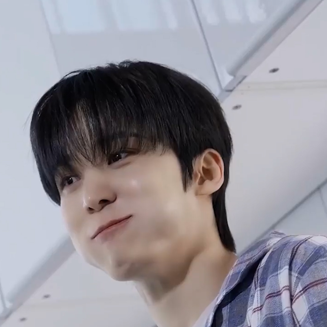 Hourly Yunho ♡ tweet media