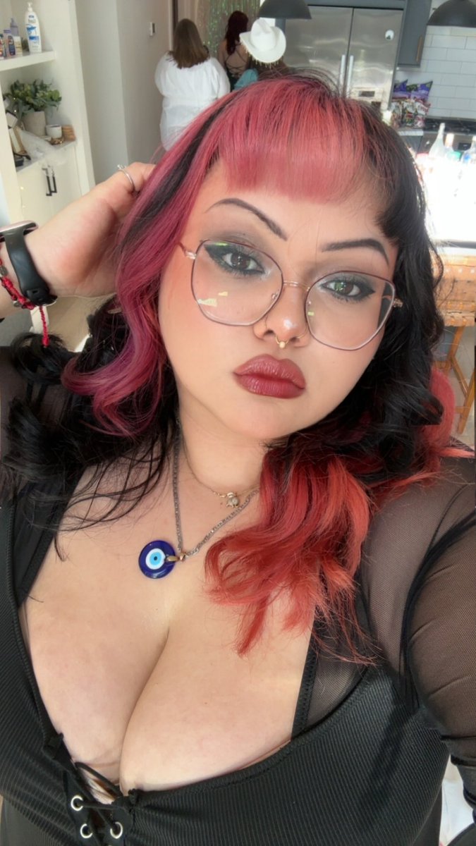 Mami Naomi 💋 tweet media