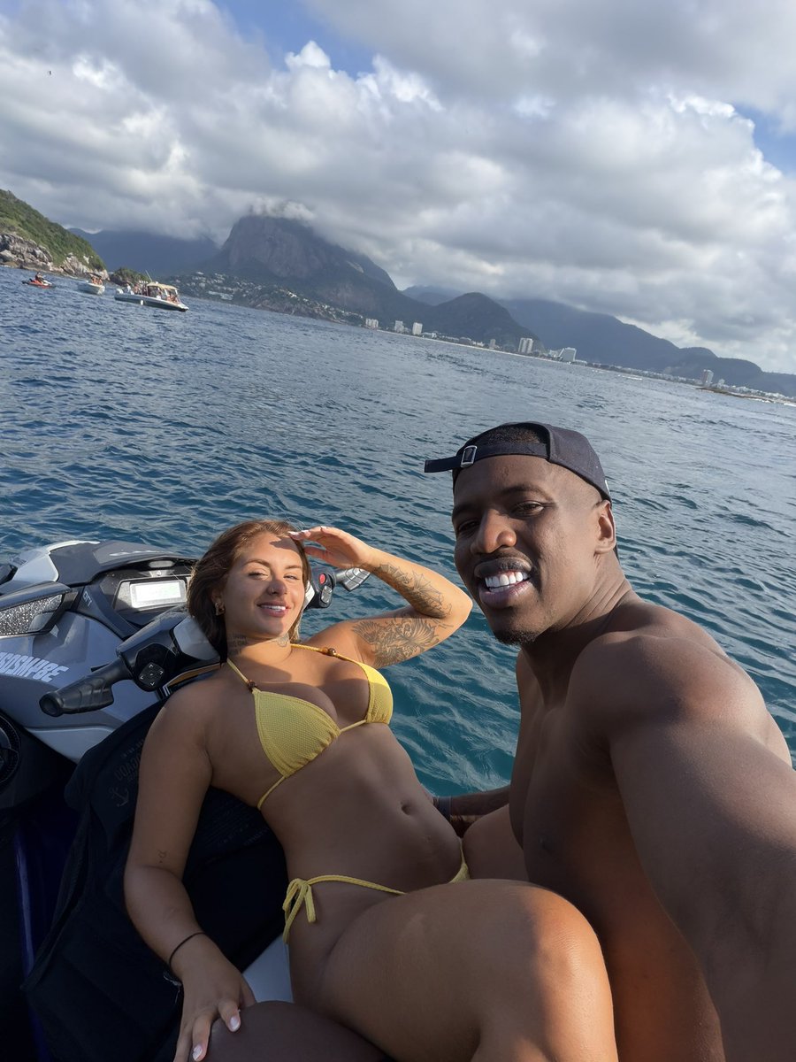 Fontinnelerj tweet media