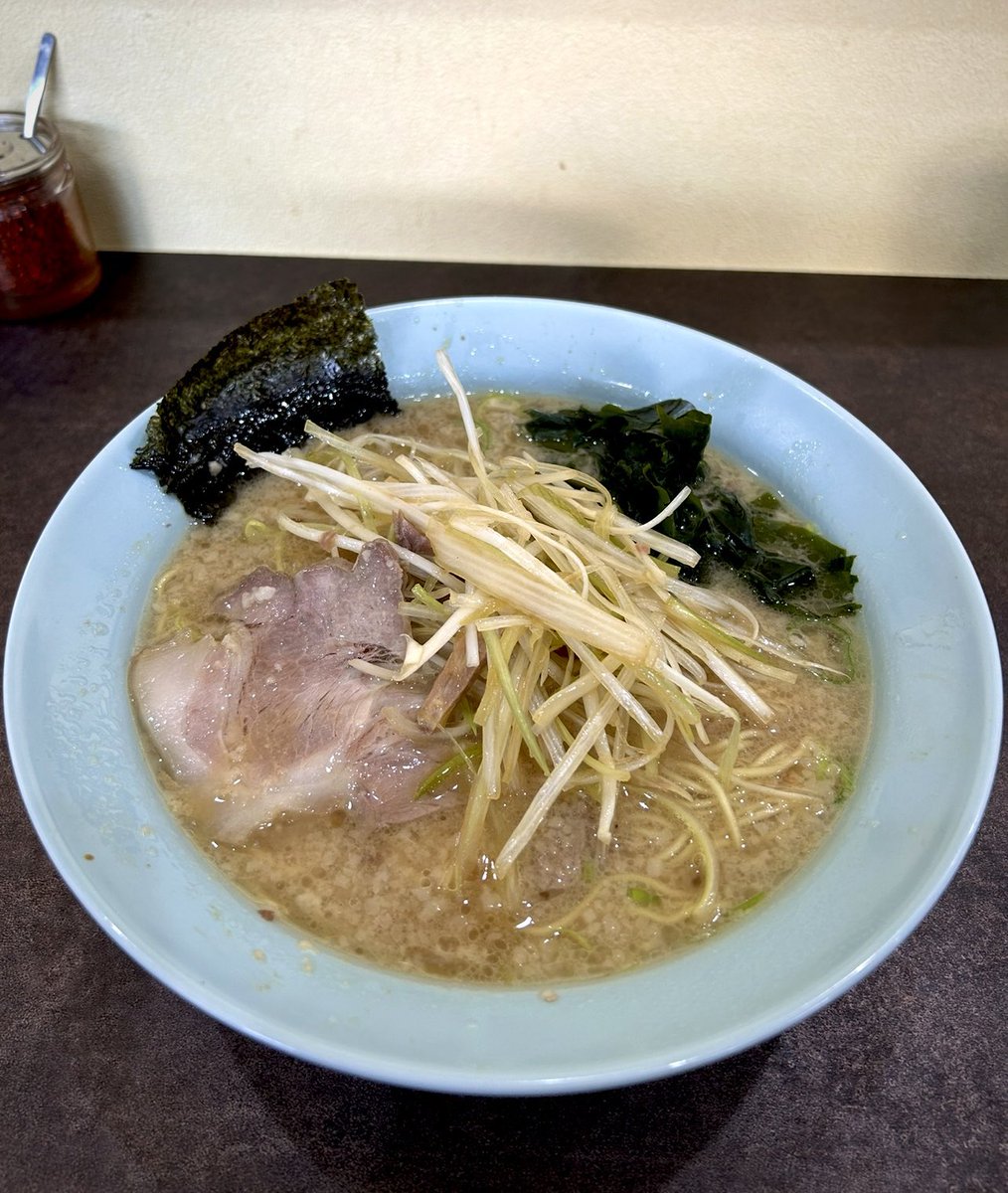 コタパパ tweet media