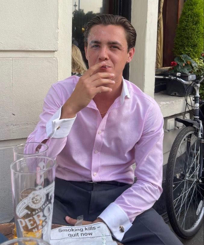 Samantha tweet media