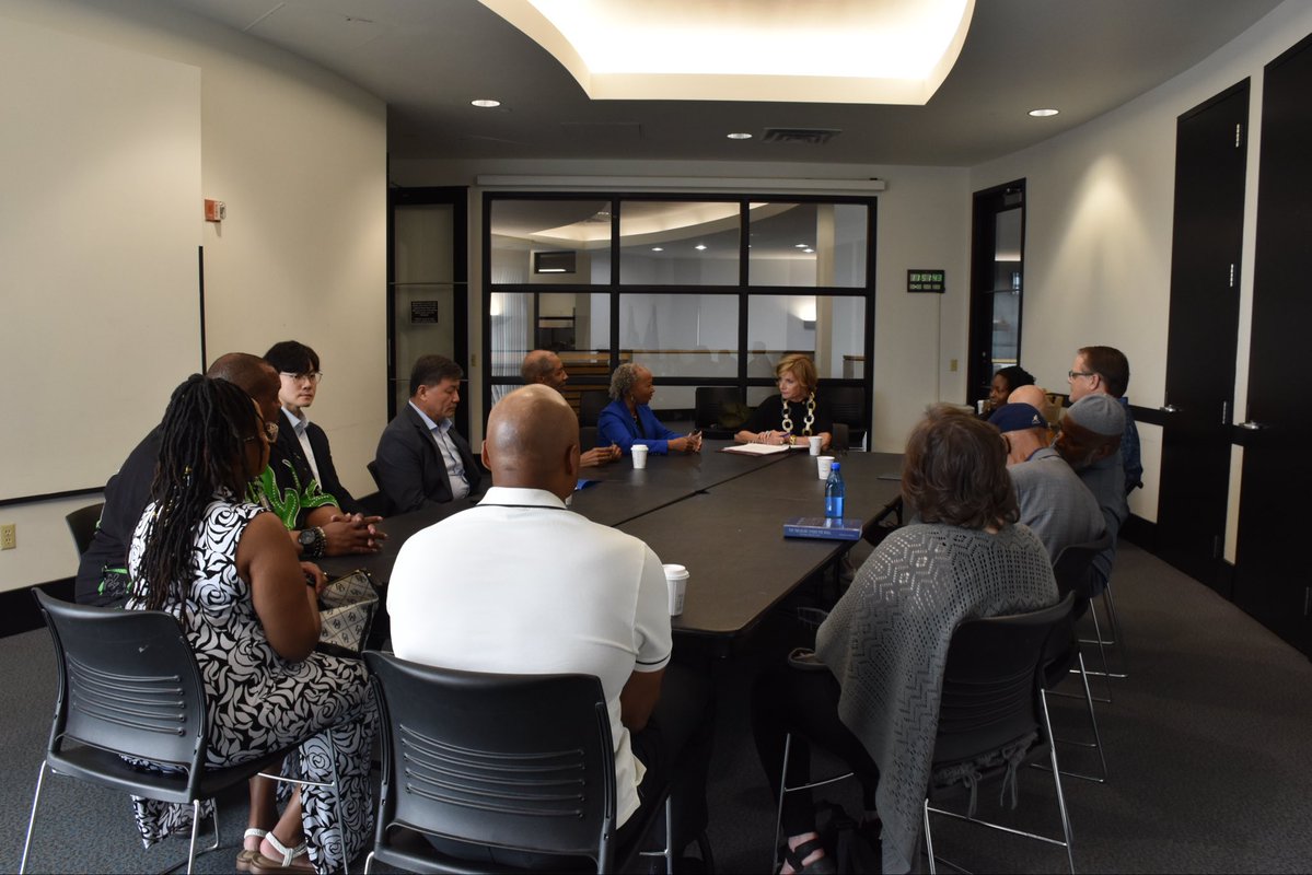 Congresswoman Susie Lee tweet media