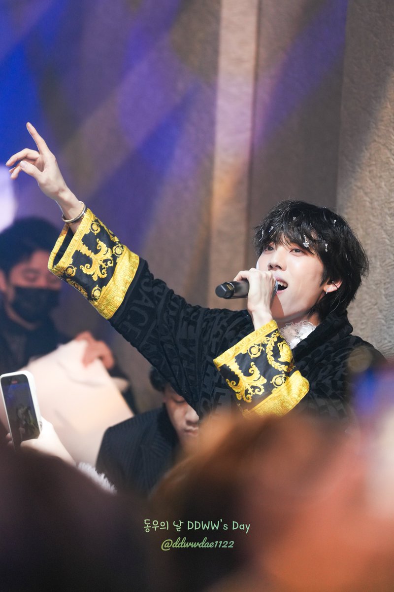 ddwwdae1122's tweet photo. 260314 Super White Day in TW

동우 오빠 완전 전사잖아…
무대에서 빛나는 천사🫶🏻

#장동우 #동우야 #동우 #또또 #dongwoo #인피니트 #INFINITE https://t.co/MlcBDpwhLe