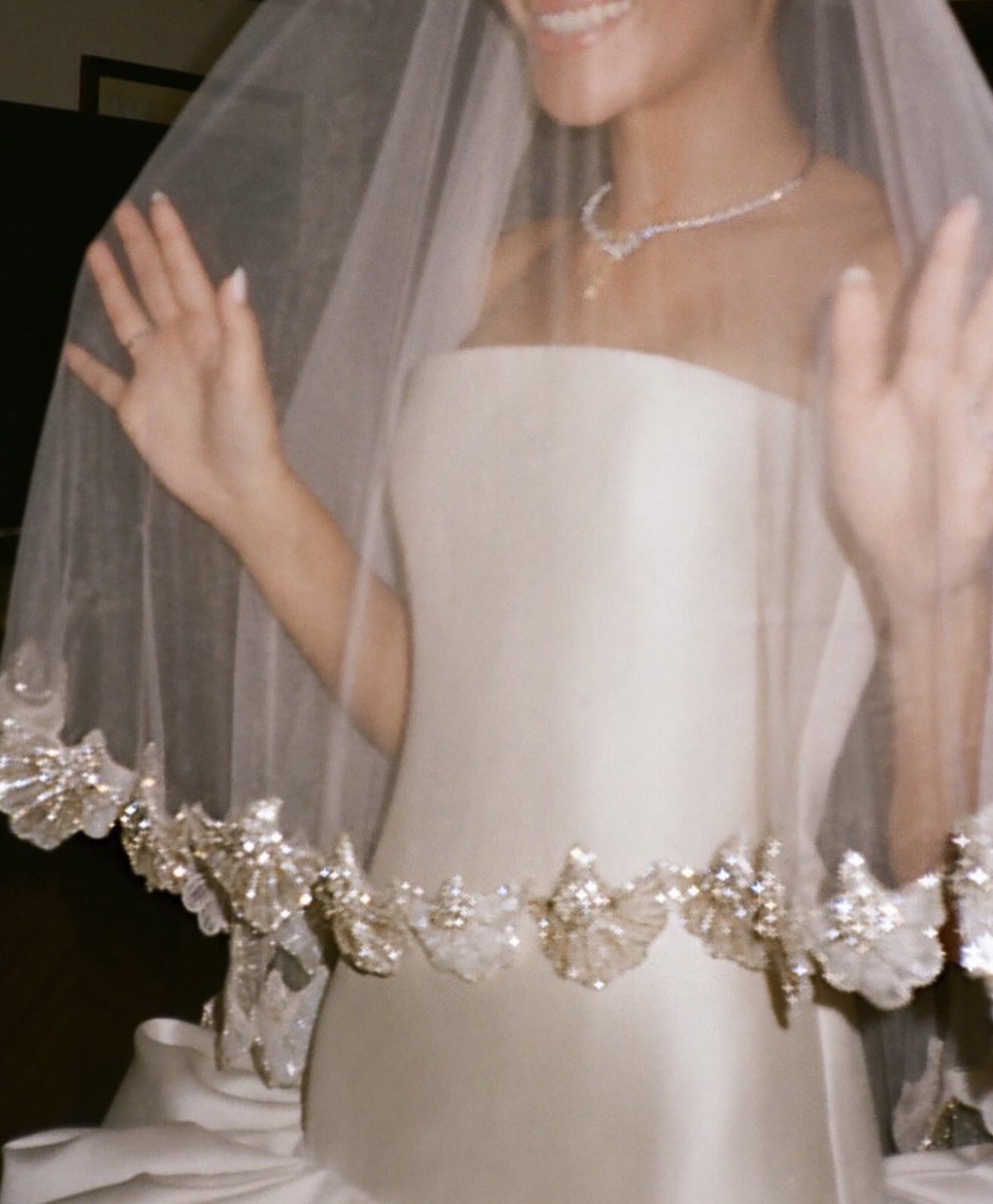 ميشا | FASHION tweet media