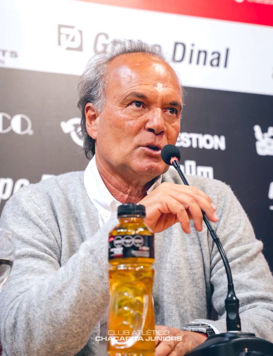 Juan Alvarez tweet media