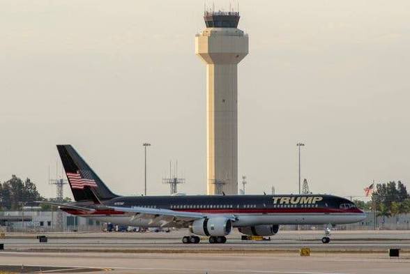 Sarah Sizzle tweet media