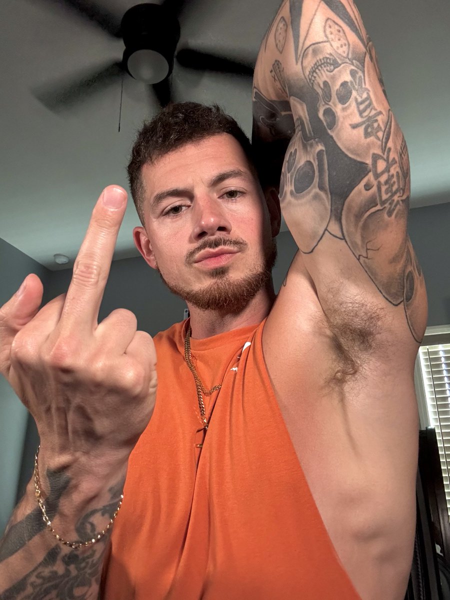 Daddy Shawn 👟 tweet media