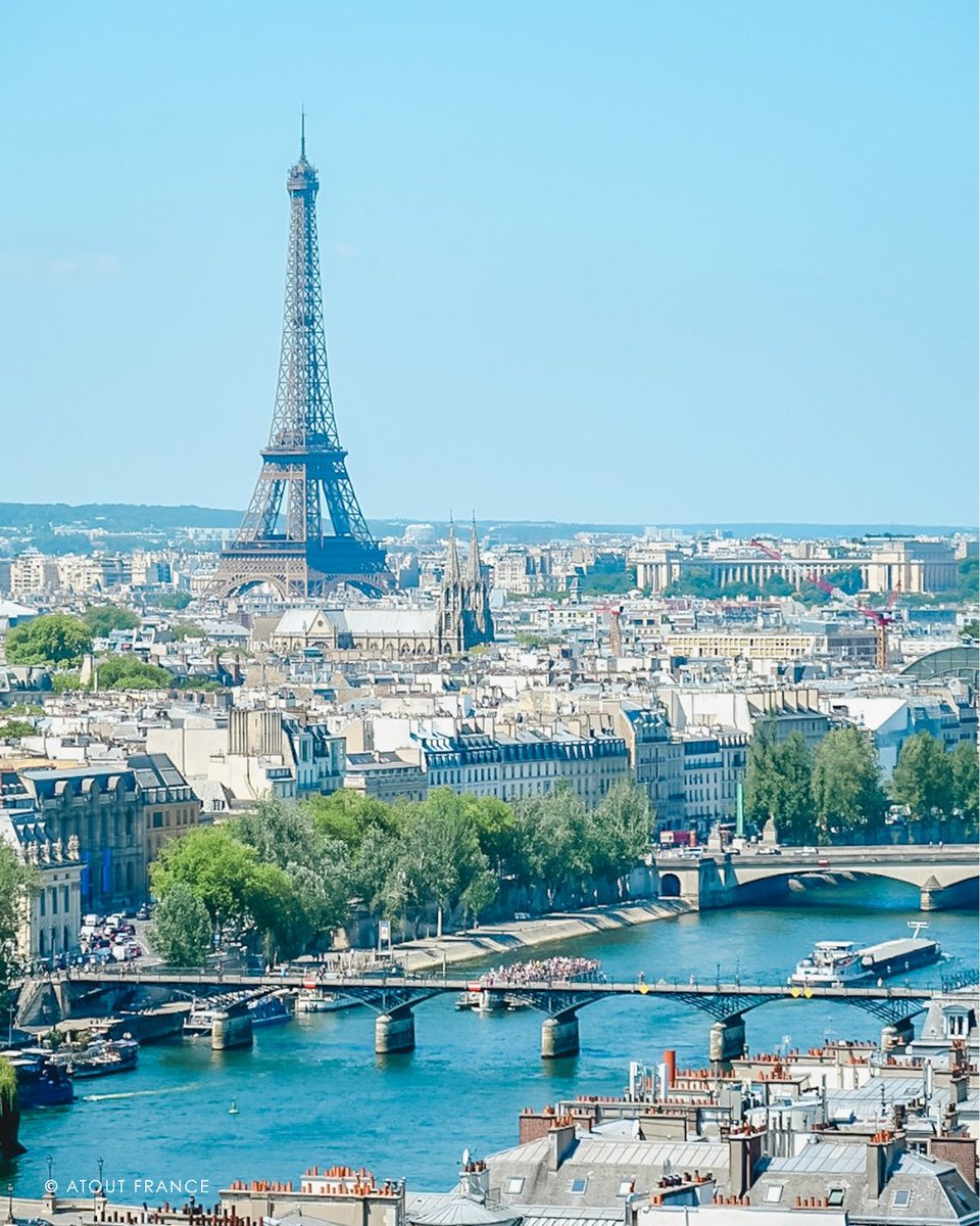 フランス観光局 tweet media