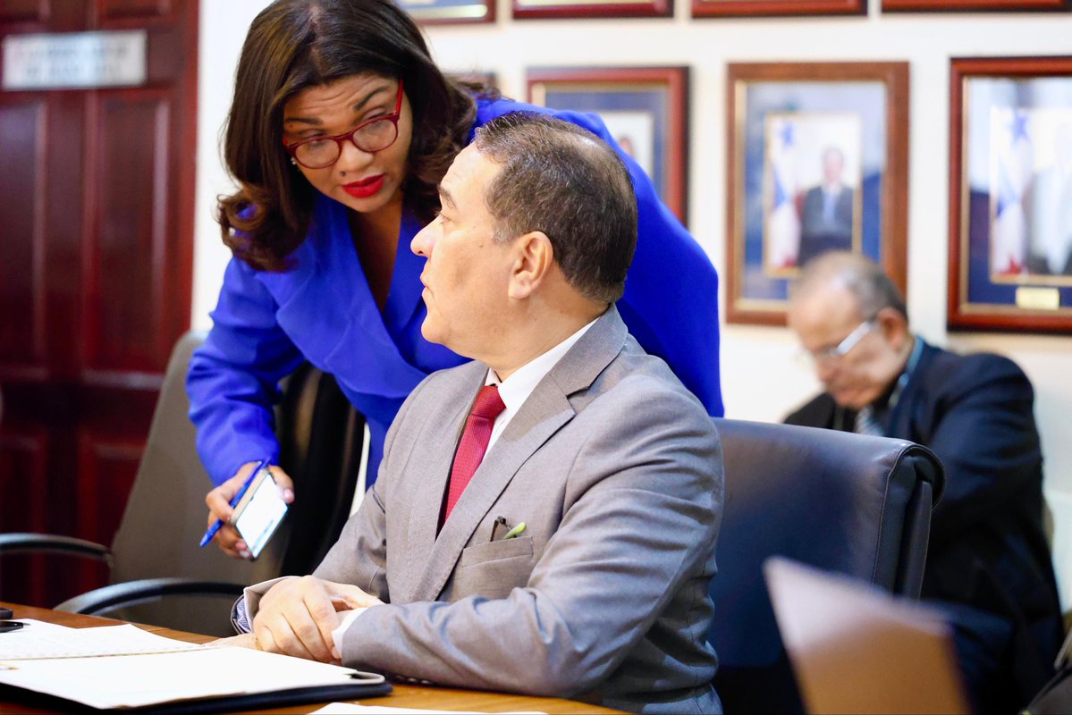 Lotería Nacional Pmá tweet media