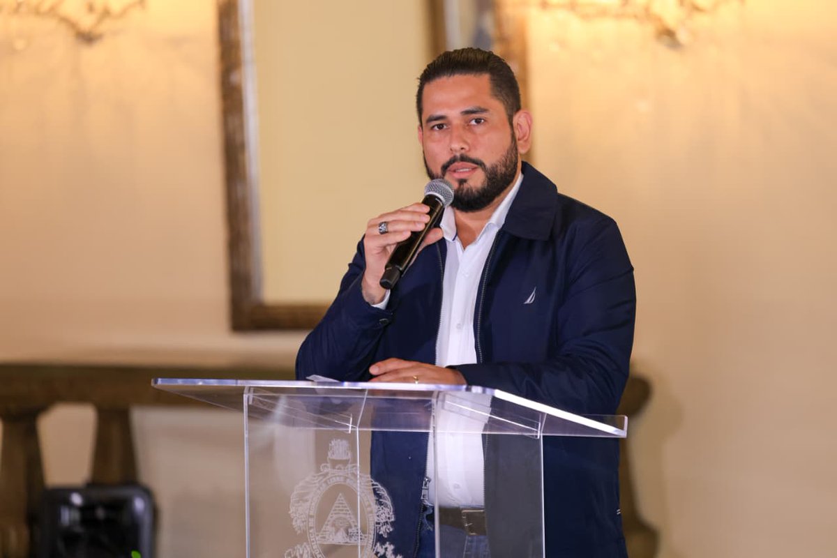 Tgustahn tweet media