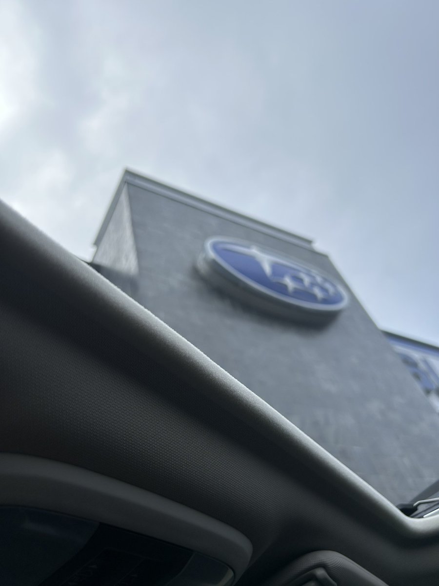 earthly and divine tweet media