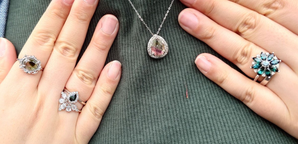 aoko🎀🎀DD双子5y tweet media