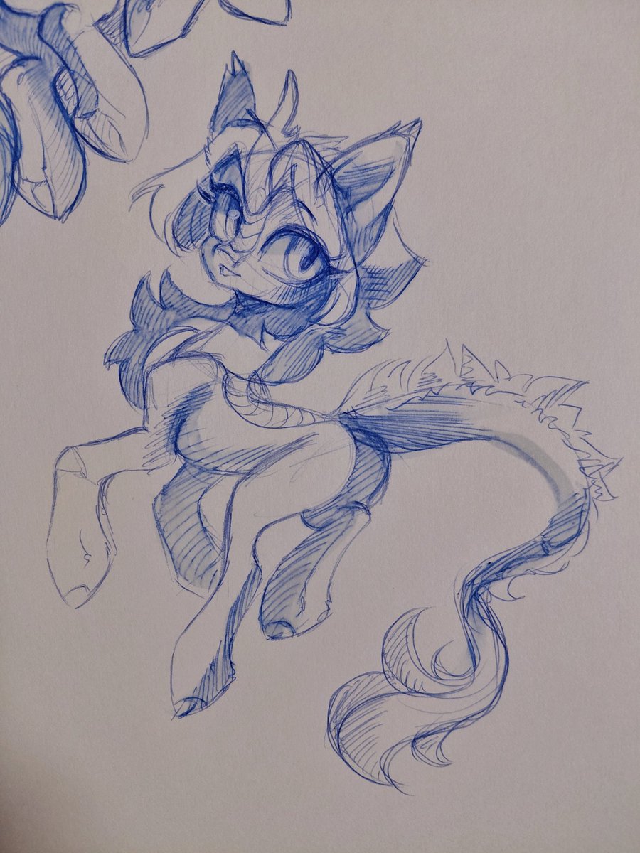 julia sunlight☀️ tweet media