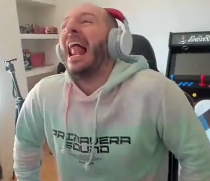 BeatleMax76 tweet media