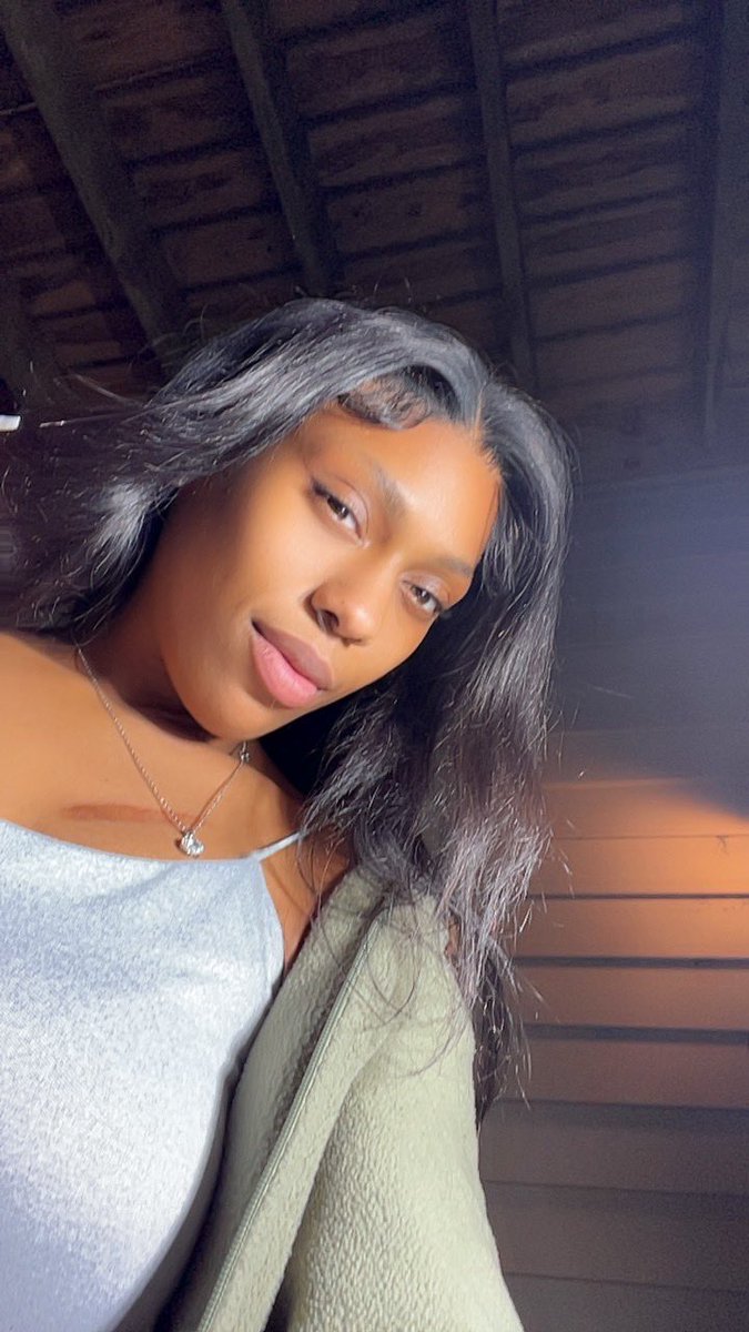 STALLIONWITHTHEGOODPUSSY😜 tweet media