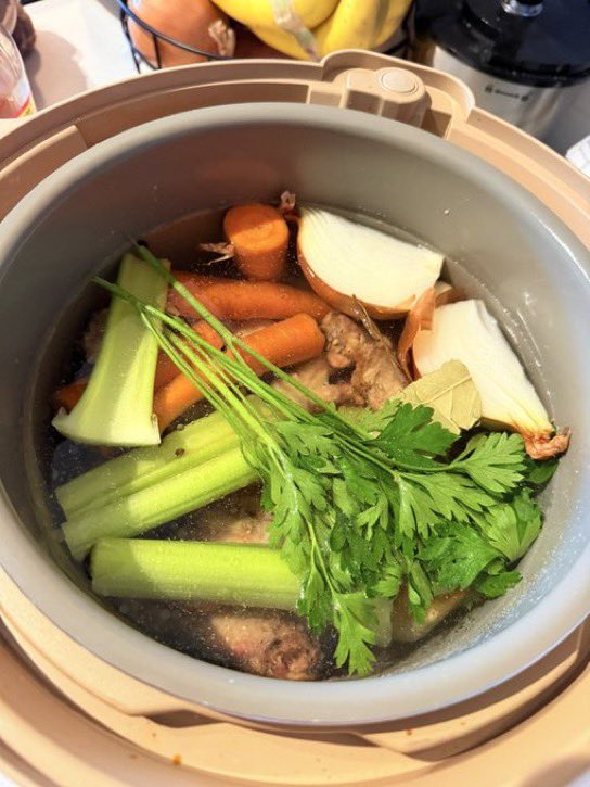 Cooking with Chris tweet media