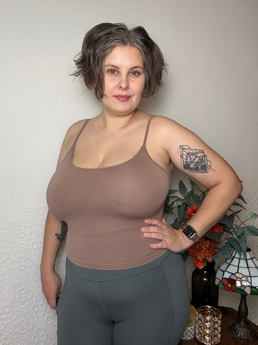 NaughtyMermaidEva tweet media