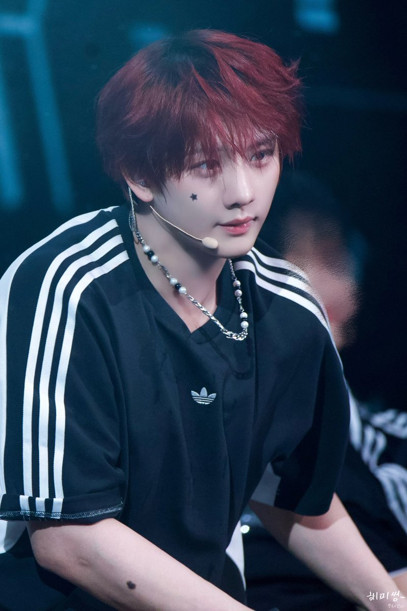 our_happy_scene's tweet image. 260328 Fans Meeting in HK

#XODIAC
#SING #씽
#麥駿昇 #シン
#소디엑
#씽유사진