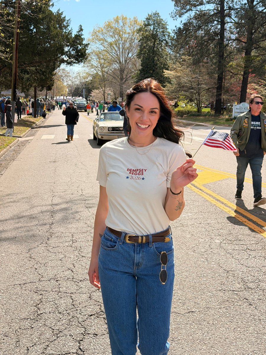 ElizabethforVA's tweet photo. Nearly 5,000 people marched through Richmond for the #NoKings protest and stood up to fascism this weekend. This proves the energy is still strong and people are showing up to make their voices heard. I’m honored to have joined the crowds! https://t.co/9Fj2glcjnY