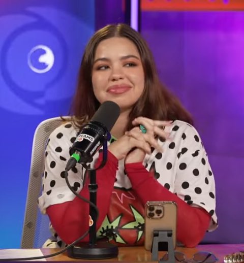 Laura Búfalo tweet media