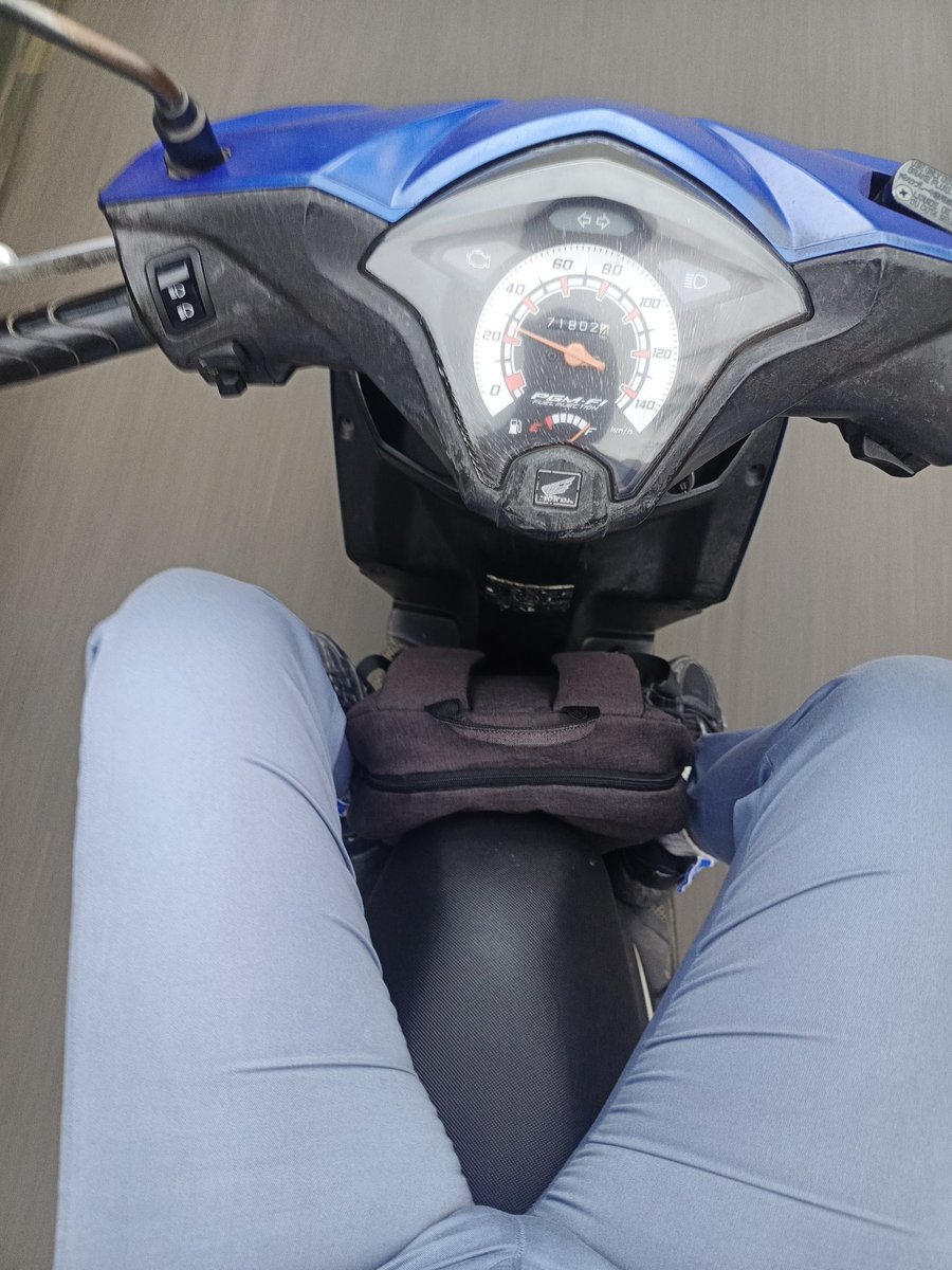 dekkecil tweet media