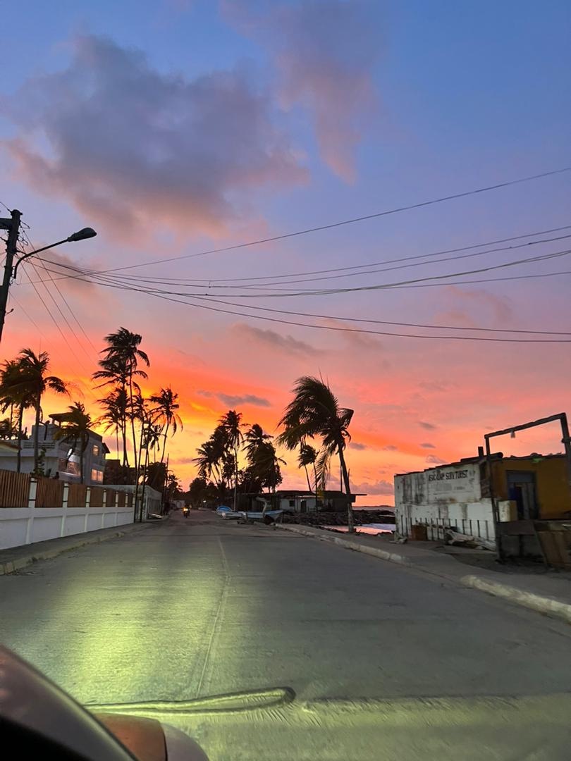Joe Soteldo Beach 🌊 tweet media
