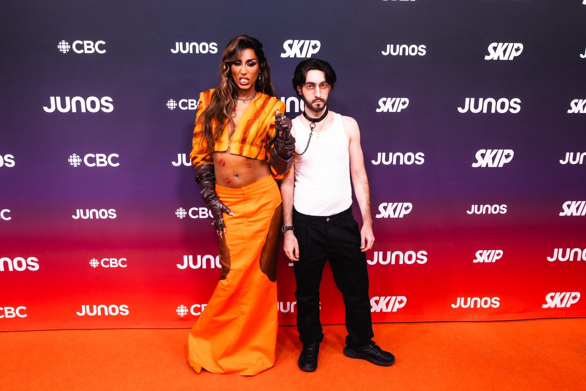 priyanka tweet media