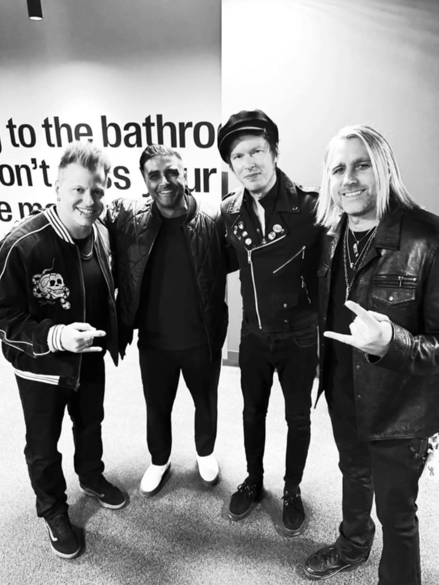 Sum 41 Brasil 🇧🇷 tweet media