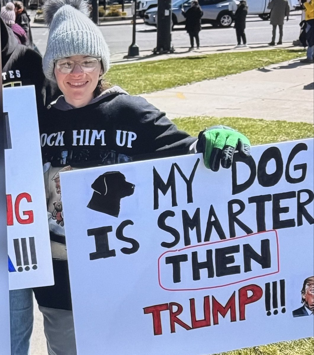 Ron E Bee tweet media