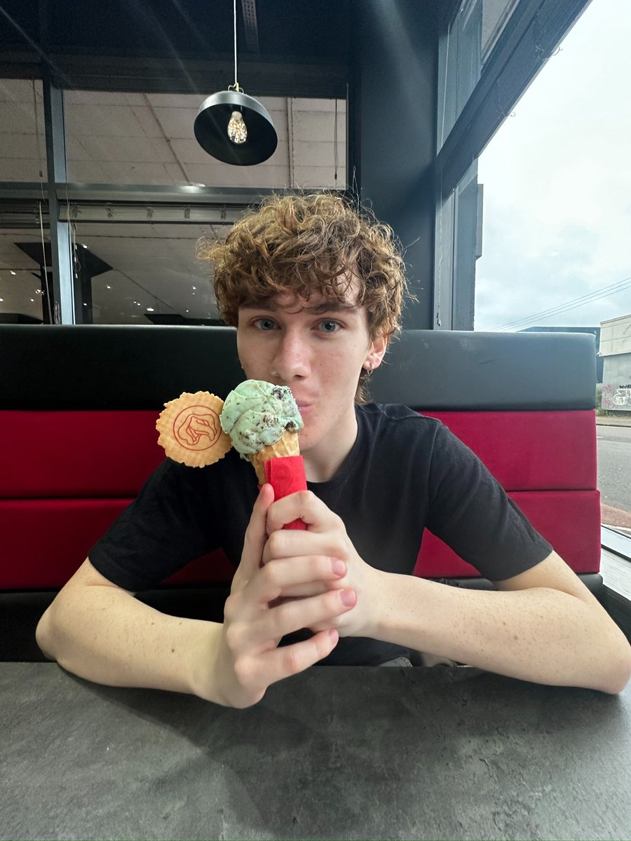 Elijah tweet media