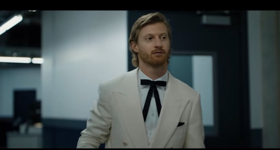 Spothe's tweet image. KFC Canada finally made it happen!!! A Kyle Connor KFC Meal? 😂🍗 Or is this an elaborate April Fools joke? #kfc #NHLJets