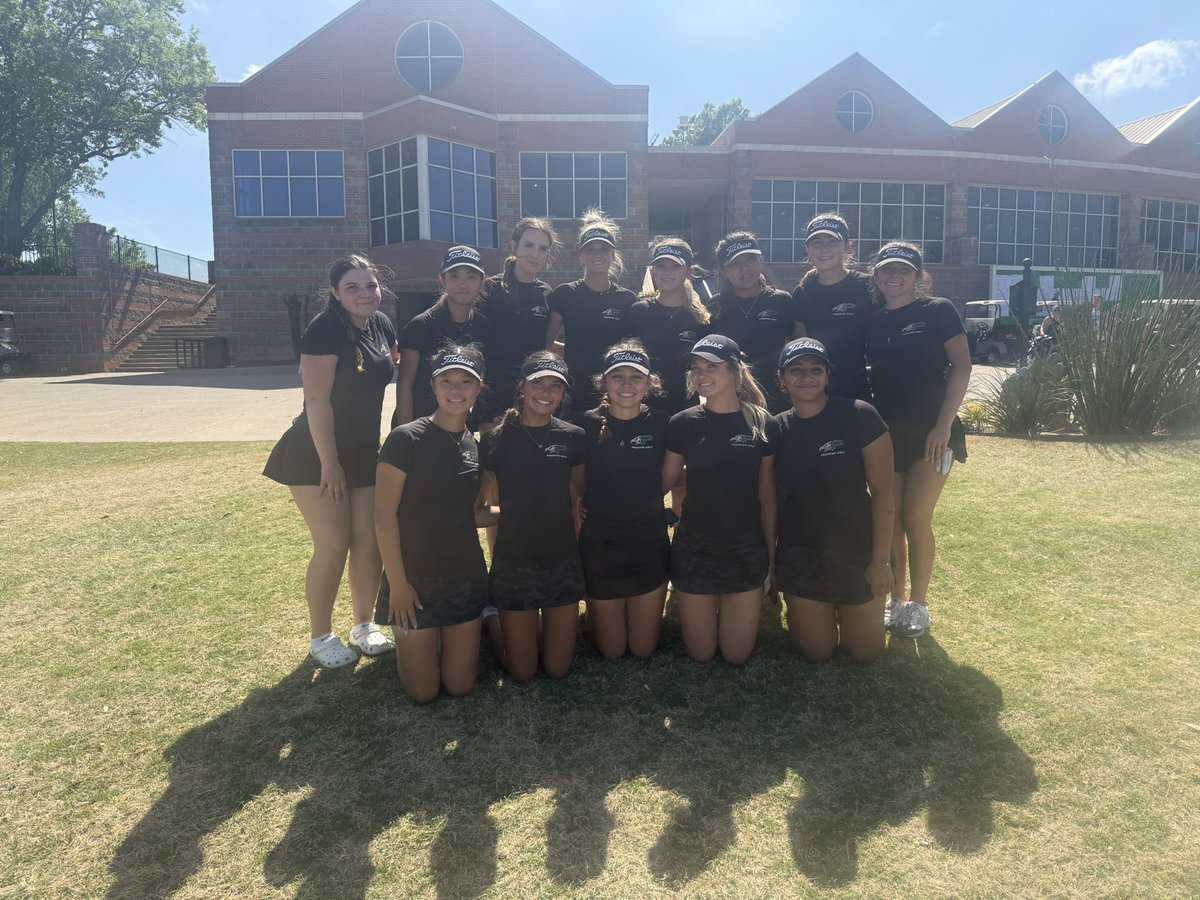 prosperhsgolf's tweet image. Great day for the Lady Eagles 🦅. The Team shot 298, led by junior Tatum Churchman and freshman Kensington Pearson, both firing even-par 72s. Proud of all the girls! #ProsperProud #learnandgrow @PISD_Athletics