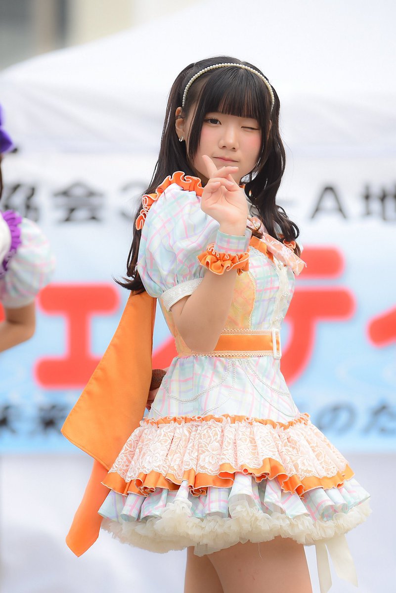 三福千景 tweet media