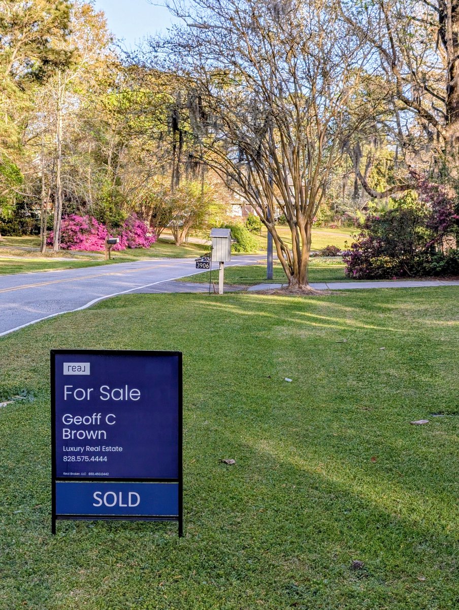 Geoff C Brown tweet media