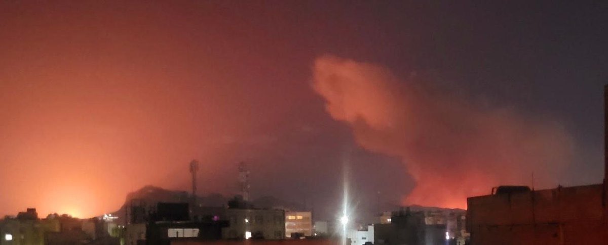 MohamadAhwaze's tweet image. أصفهان تقصف بقوة وبكثافة نارية غير مسبوقة 🔥