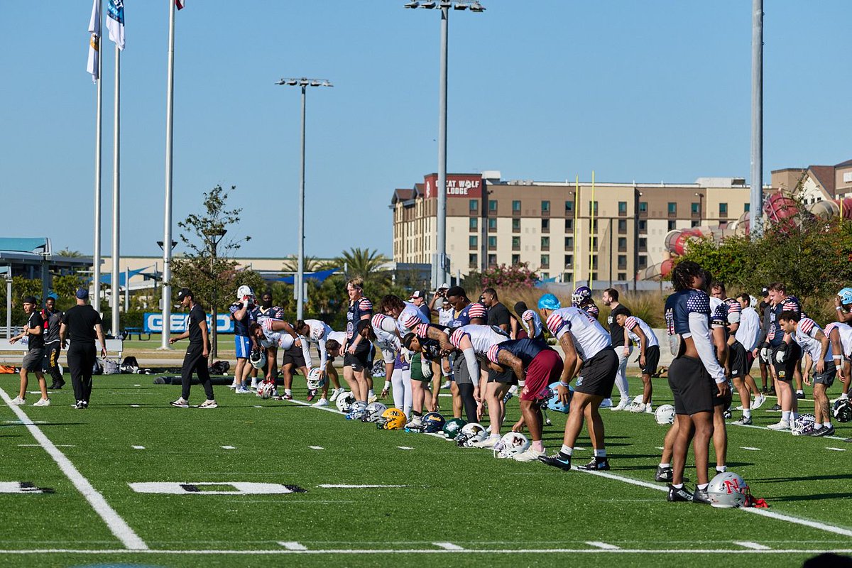 NSCombine's tweet photo. Combine week is about performance — not logistics.

Stay steps from the field at Great Wolf Lodge of Naples, right by Paradise Coast Sports Complex.

No commute. No stress. Just compete.

📸 Insight Image Studio
🌐 https://t.co/KVPcXuhfnP https://t.co/zhZaHhIcyP