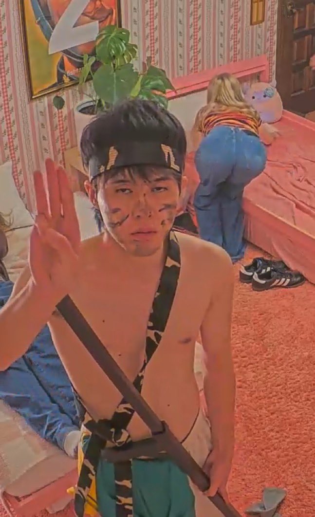 beyondD0ne's tweet photo. Use these photos to hopefully get the Japanese attention https://t.co/PrTHTxBtAL