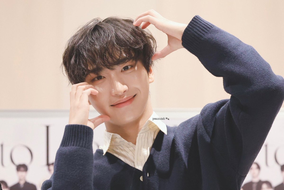 𝗯𝘂𝘁𝘁𝗼𝗻 tweet media