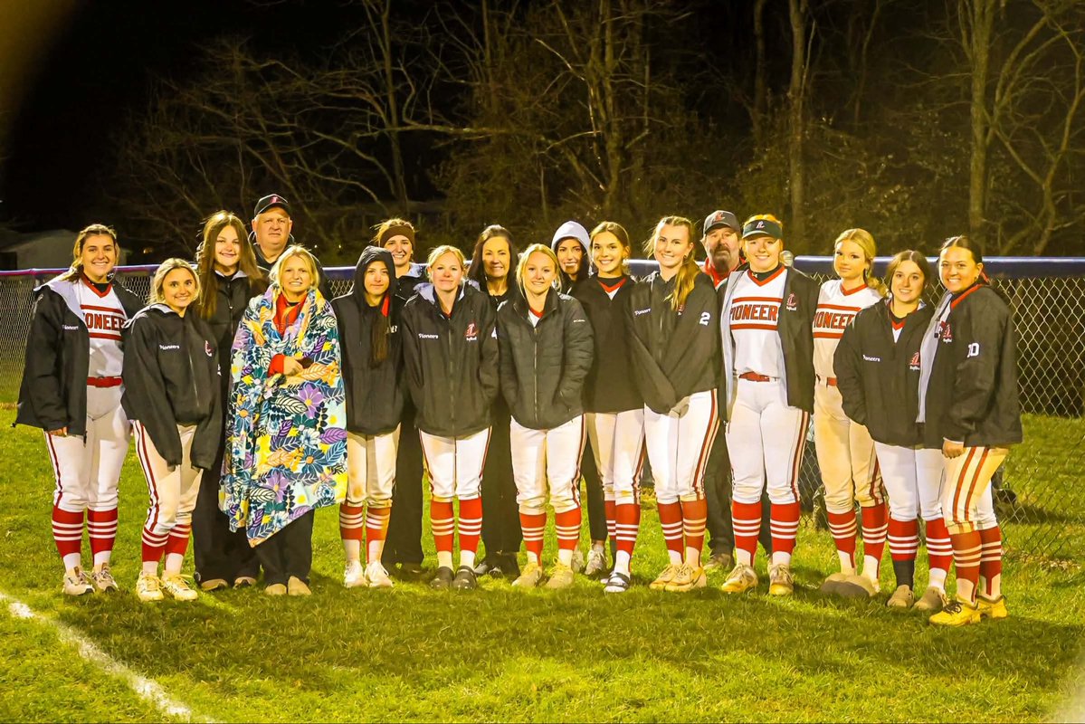 Lebanon High Softball tweet media