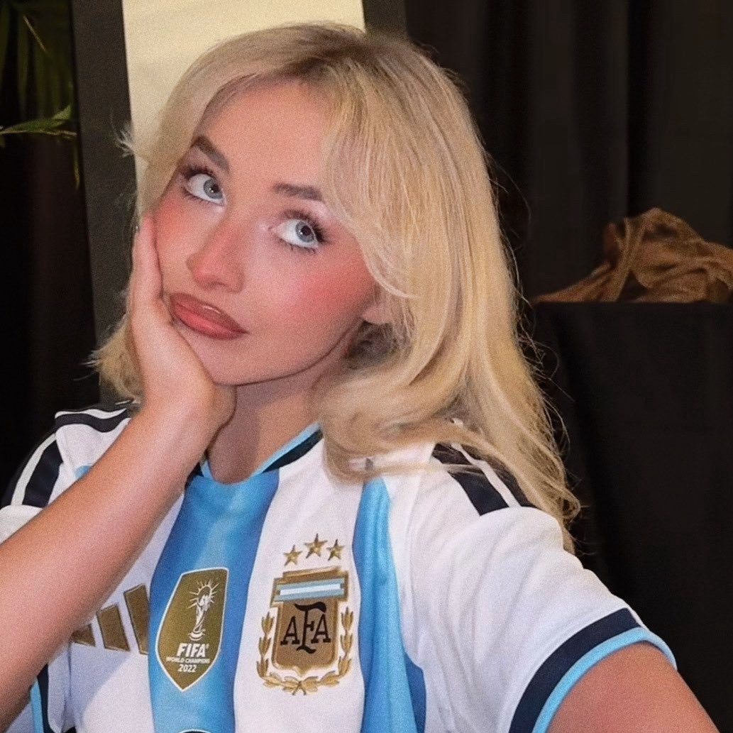 tay 𑣿 tweet media